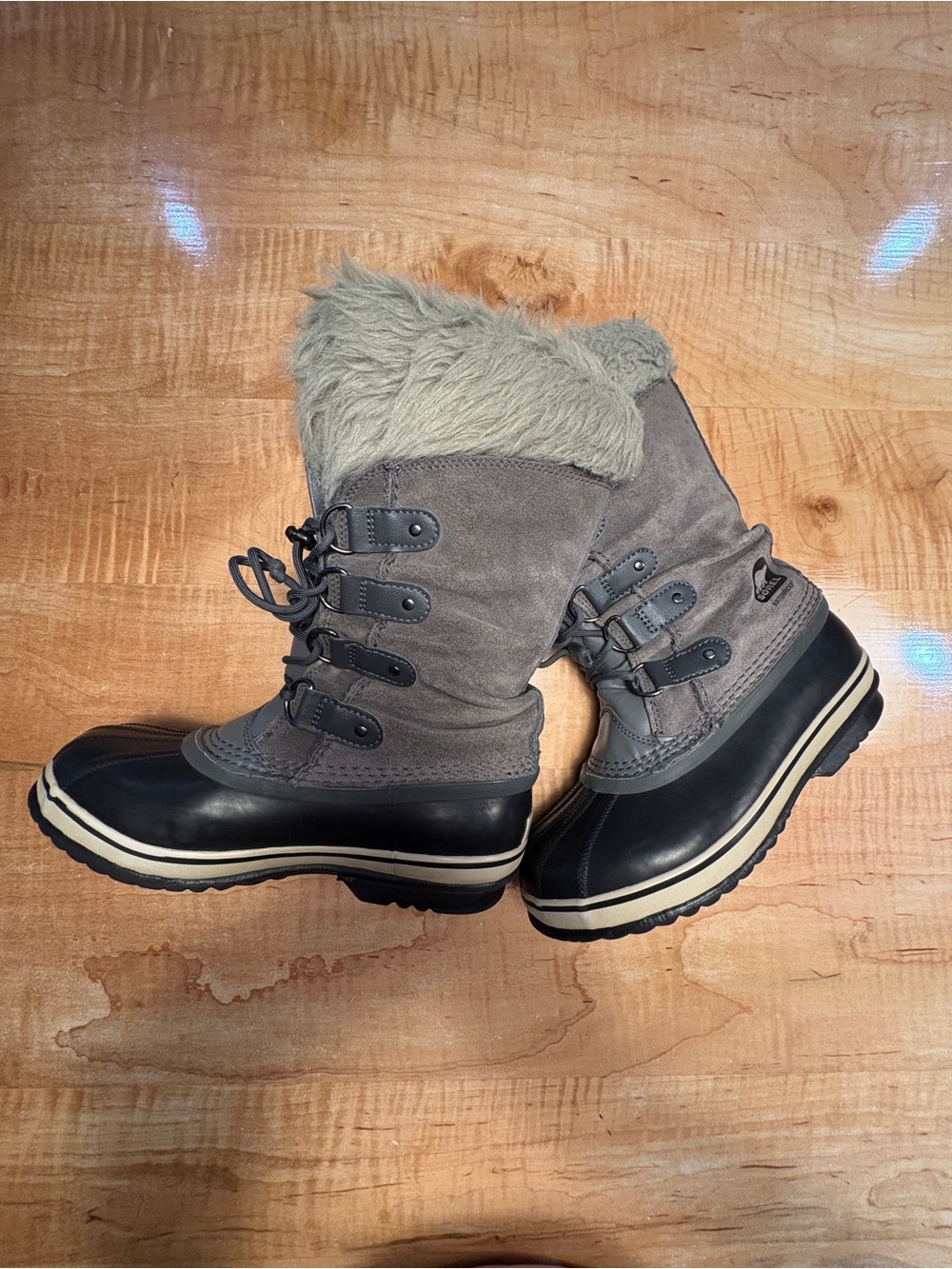 SOREL Women’s Gray Joan of Arctic Waterproof Winter Boots